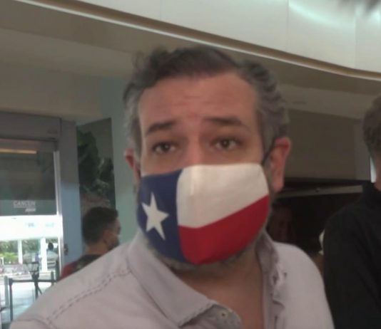 Texas Sen. Ted Cruz’s Cancun Getaway Has Sparked Some Merciless #TedFled Memes Sen Ted Cruz's Cancun Getaway Has Sparked Some Merciless #TedFled Memes