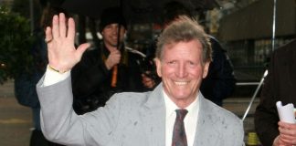 Star Johnny Briggs who played Mike Baldwin dies after long illness Star Johnny Briggs who played Mike Baldwin dies after long illness