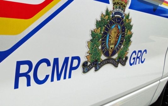 Hwy 3 closed after suspected head-on collision, one dead Hwy 3 closed after suspected head-on collision, one dead