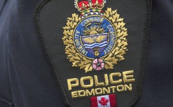 Calgary police officer charged with on-duty assault, Report Calgary police officer charged with on-duty assault, Report