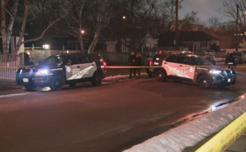 Man dead, two suspects in custody after stabbing in Scarborough, Toronto Man dead, two suspects in custody after stabbing in Scarborough, Toronto