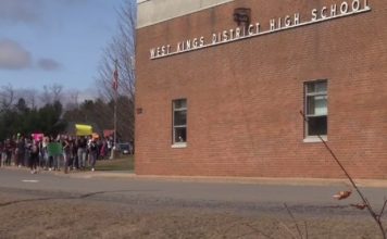 Nova Scotia student suspended after posting photo online says she’s back in class, Report Nova Scotia student suspended after posting photo online says she's back in class, Report