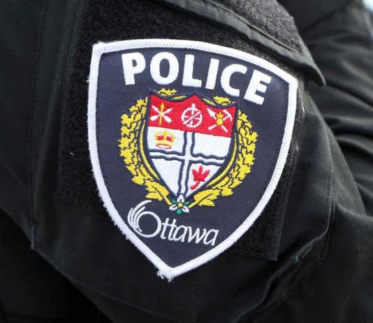 Major police operation at housing complex in Ottawa East ended just after midnight Sunday, Report Major police operation at housing complex in Ottawa East ended just after midnight Sunday, Report