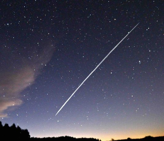 SpaceX blasted another 52 Starlink internet satellites, Report SpaceX blasted another 52 Starlink internet satellites, Report