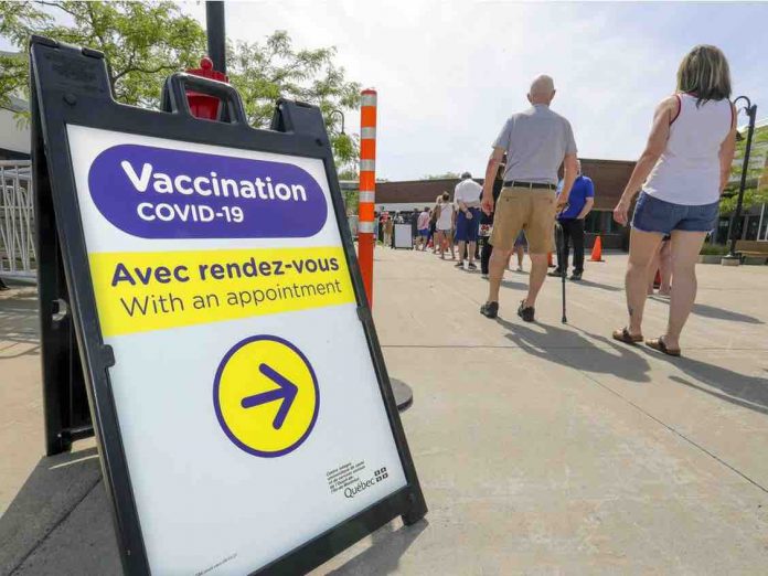 Clic Santé: Quebecers 40 and up can now rebook their second COVID-19 vaccine appointments