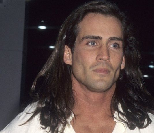 Ex-Tarzan TV series actor among 7 plane crash victims in Tennessee Ex-Tarzan TV series actor among 7 plane crash victims in Tennessee