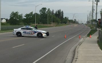 Police: Three adults and teenager dead after 5 pedestrians struck in London Police: Three adults and teenager dead after 5 pedestrians struck in London