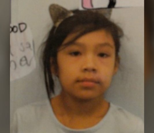 Police: Twelve-year-old girl missing in Winnipeg Police: Twelve-year-old girl missing in Winnipeg