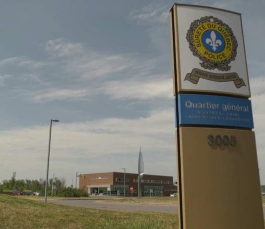 Quebec woman dies after being struck by airplane while driving tractor near runwaye, Report Quebec woman dies after being struck by airplane while driving tractor near runwaye, Report