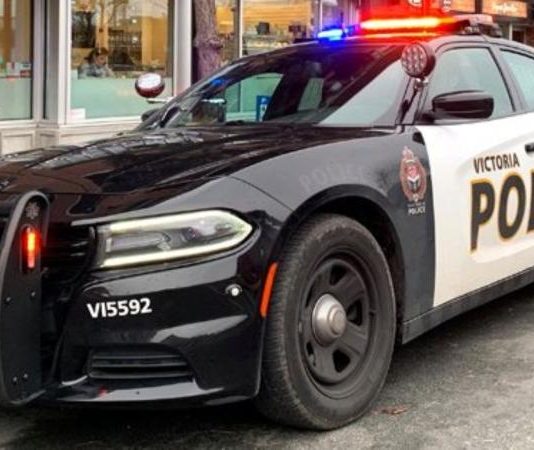 Men arrested after three stabbings in Victoria Men arrested after three stabbings in Victoria