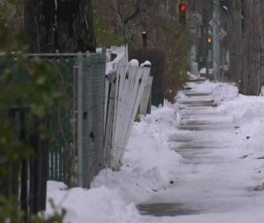 Winnipeg school closed due to flooding Winnipeg school closed due to flooding