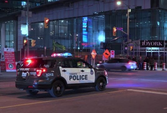 Woman dead, another injured in car crash in Etobicoke (Police) Woman dead, another injured in car crash in Etobicoke (Police)