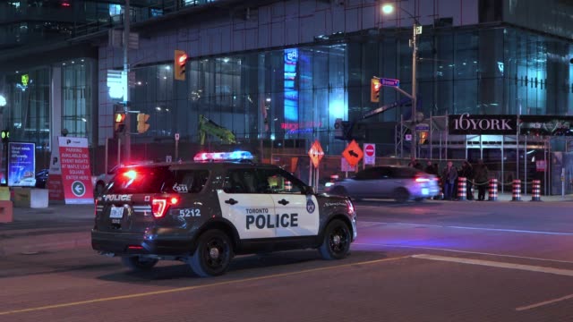 Woman dead, another injured in car crash in Etobicoke (Police)