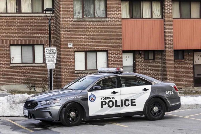 Man dead after shooting in North York, police say