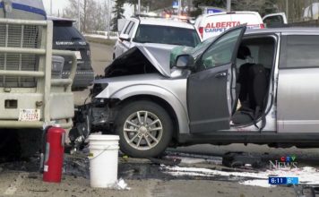Five injured in 2-vehicle crash in southeast Edmonton Five injured in 2-vehicle crash in southeast Edmonton