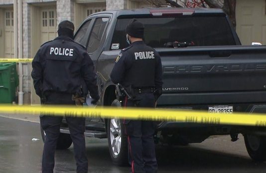 Woman and two children taken to hospital after stabbing in Mississauga, police say Woman and two children taken to hospital after stabbing in Mississauga, police say