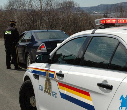 Three people dead following head-on collision near B.C.-Alberta border