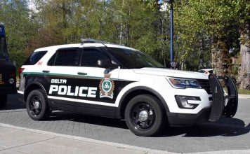 Police arrest two after women allegedly confined in van Police arrest two after women allegedly confined in van