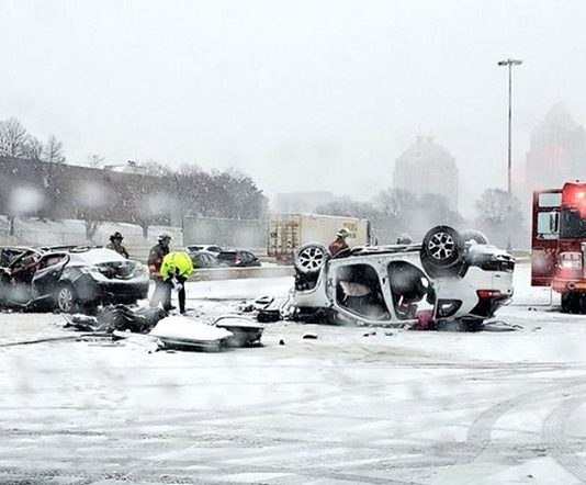 Two people dead after Highway 401 collision: OPP Two people dead after Highway 401 collision: OPP